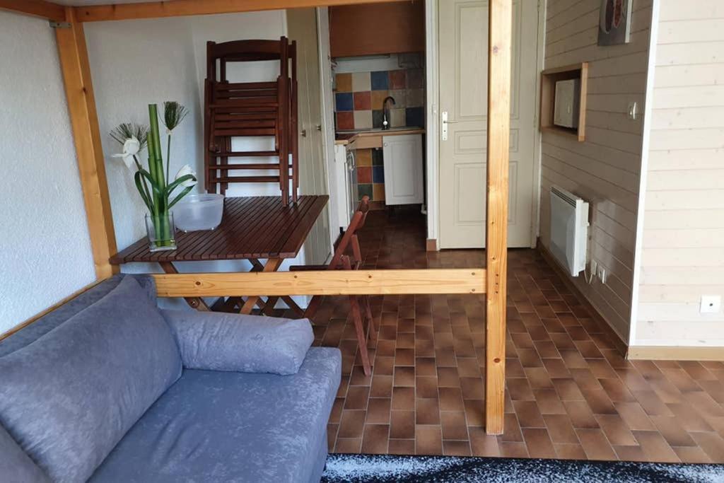 Studio Cabines 6 Couchages 150 M De La Plage Et A Quelques Secondes Des Commerces Wifi Gratuit La Grande-Motte Zewnętrze zdjęcie