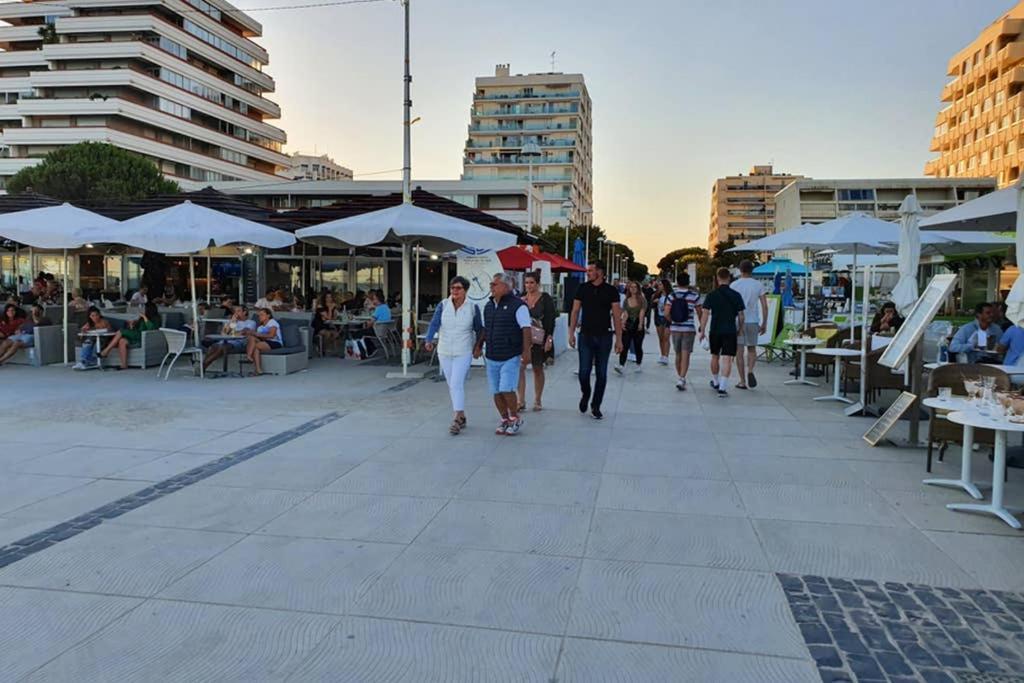 Studio Cabines 6 Couchages 150 M De La Plage Et A Quelques Secondes Des Commerces Wifi Gratuit La Grande-Motte Zewnętrze zdjęcie